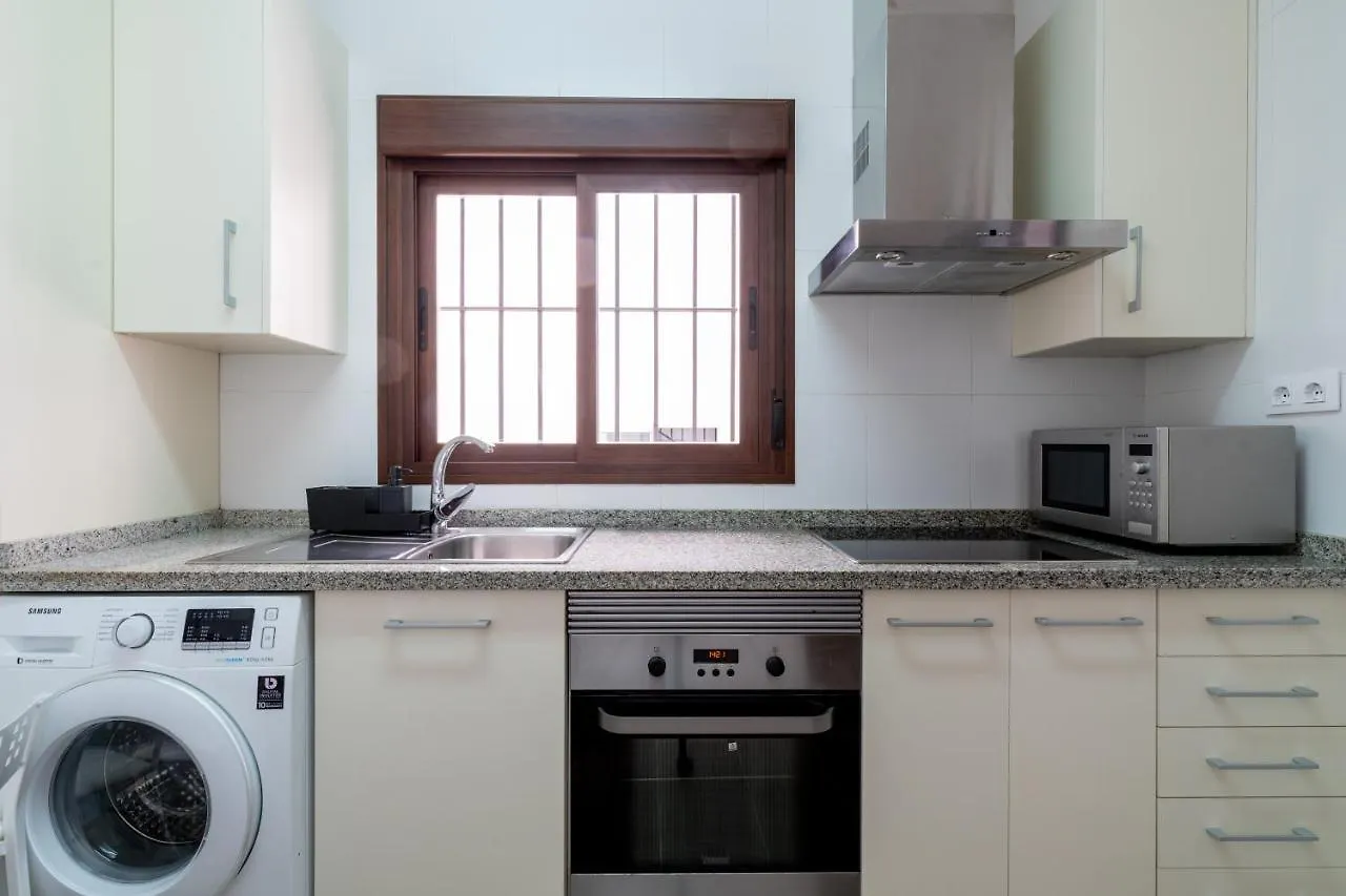 Apartment Holi-Rent Cuna Seville Spain